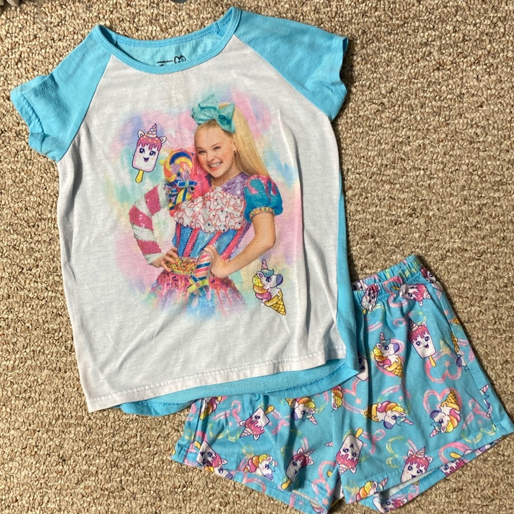 Jojo Siwa pjs set sz 7/8